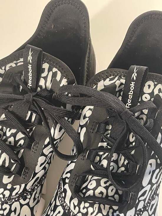 Reebok Women's DailyFit DMX Athletic Shoes in Black/Silver Leopard Sz. 10, Light - Picture 5 of 5